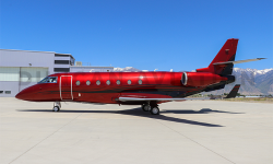 Red metallic paint on Gulfstream G200 by Duncan Aviation
