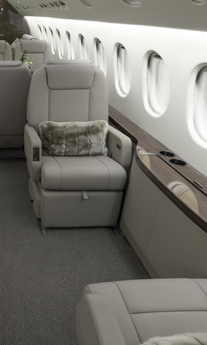 Details-chair-in-cabin.jpg